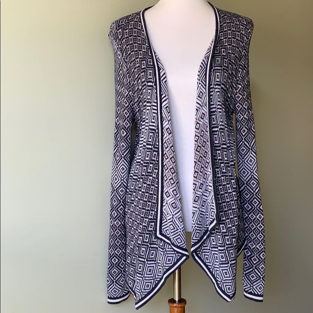 🌻LOFT Jaquard Print Sweater🌻